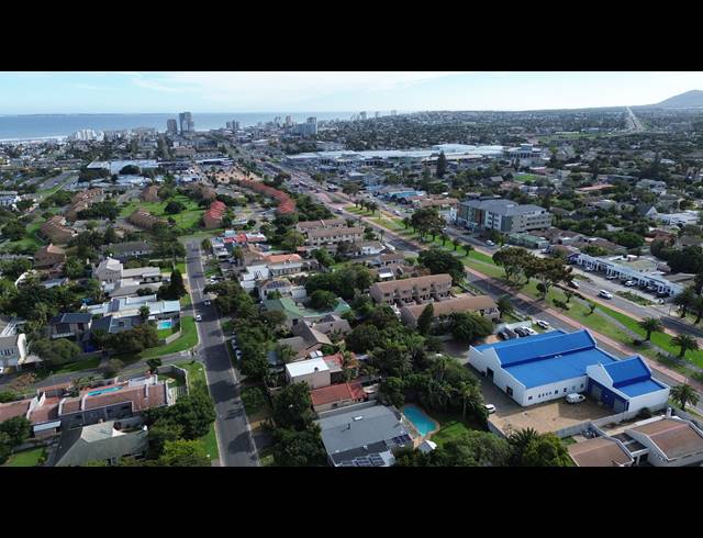 1,004M² VACANT LAND FOR SALE IN TABLE VIEW